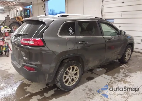 2016 Jeep Cherokee Latitude из США, поврежденный, VIN 1C4PJMCS3GW368342
